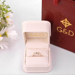 Delicate Infinity Ring in 18K Gold luxury gift box presentation