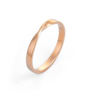 Mobius wedding ring 2 mm in 14K rose gold side view by G&D Unique Designs