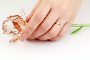 mobius ring gold 3mm, wedding ring