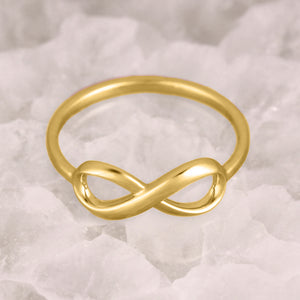 Infinity ring clearance 18k gold
