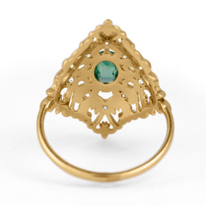Emerald ring with Diamonds Gold